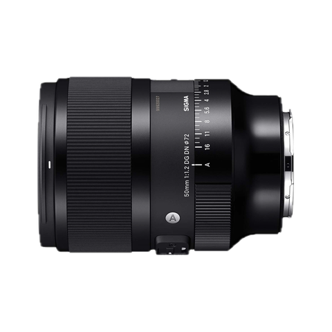 Sigma said to be readying a 65mm autofocus lens faster than f/1.2 for September